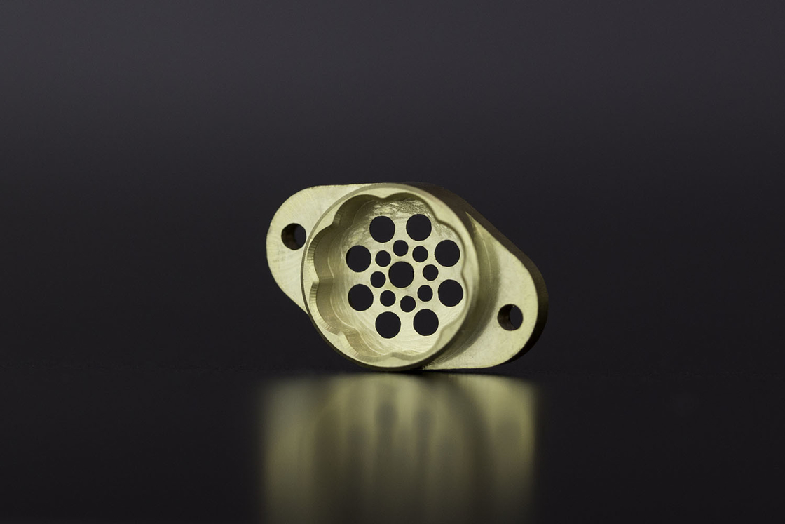 CNC Machine Parts Suppliers Medical Nursing Accessories CNC Machining Center 5 Axis